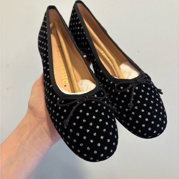 Kate spade velvet black and silver polka dot ballet flags size 6 NWT - Picture 1 of 7